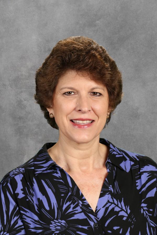 Nancy Luna Picture